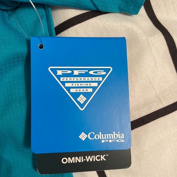 Women’s Columbia button down shirt size XS NWT - Picture 7 of 12